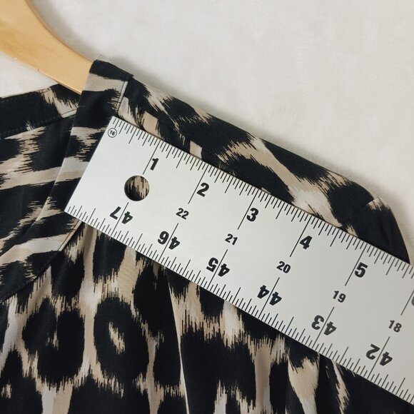 Calvin Klein XL Leopard Long Sleeve Top W/ Ruffled Sleeve Hem, 1/4 Button Front - Picture 11 of 16